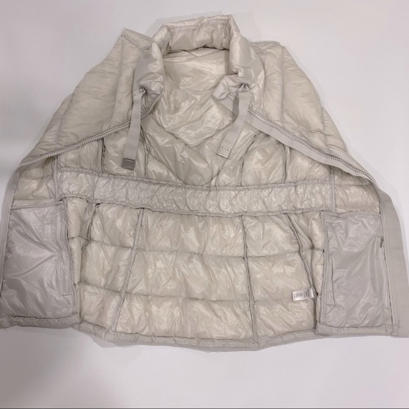 Athleta Banner Peak Down Vest moonlight gray size Medium - Picture 6 of 11